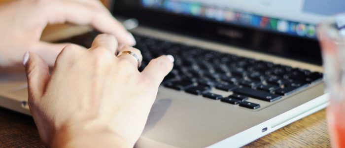 hands-woman-laptop-hands-in-frame-business-woman-using-laptop-people-using-laptop-hands-on-laptop_t20_mvVV6l-5c912a4446e0fb0001f8d10f